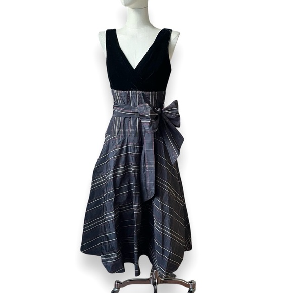 BCBG Max Azria Formal Black Dress Size 4 Ruffle Fit & Flare Cocktail Black - Picture 2 of 15